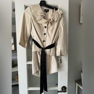 Nwt 2 pc dress/jacket Adrianna Papell off white black belt sz 4